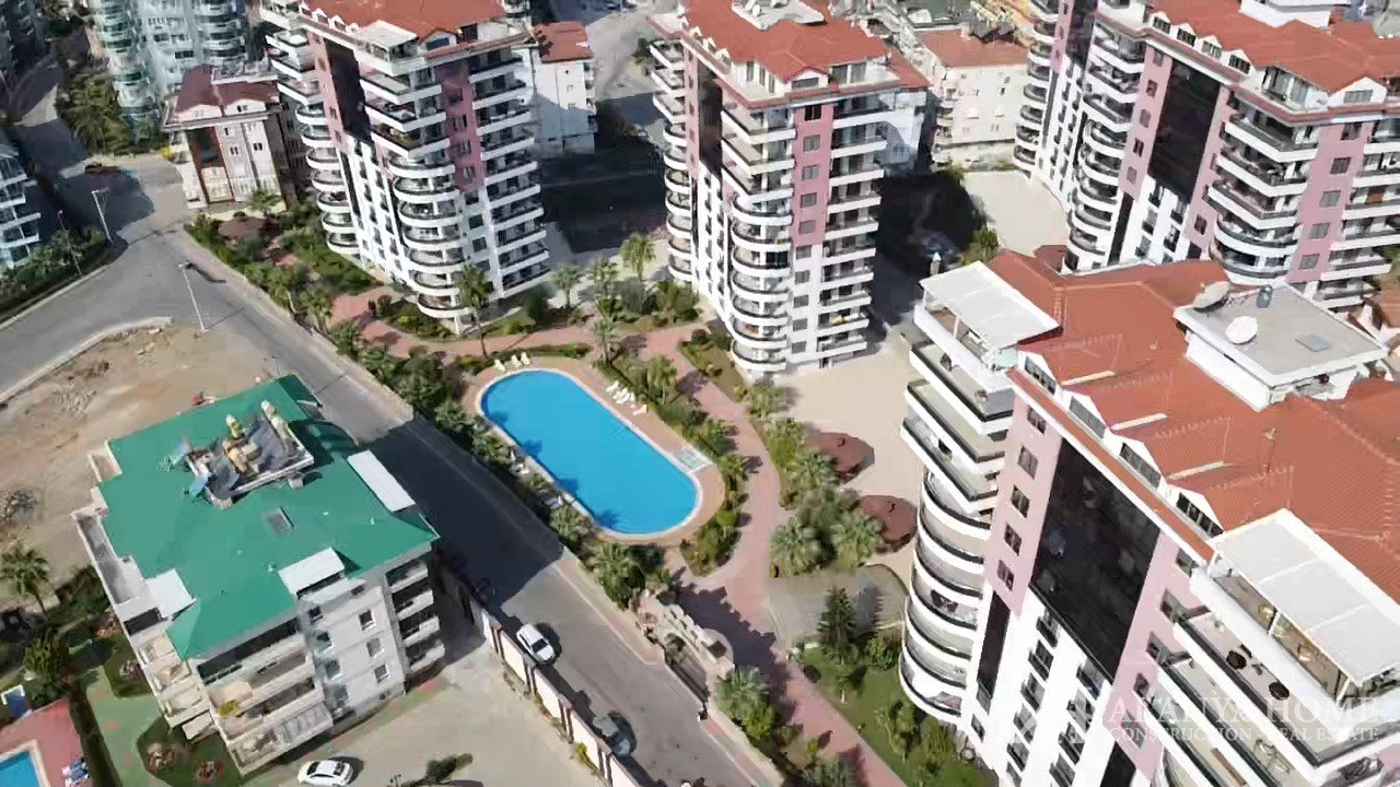 Фото покупка продажа недорогая трехкомнатная квартира 2+1 c видом на бассейн Алания Хоум Анталия Тур