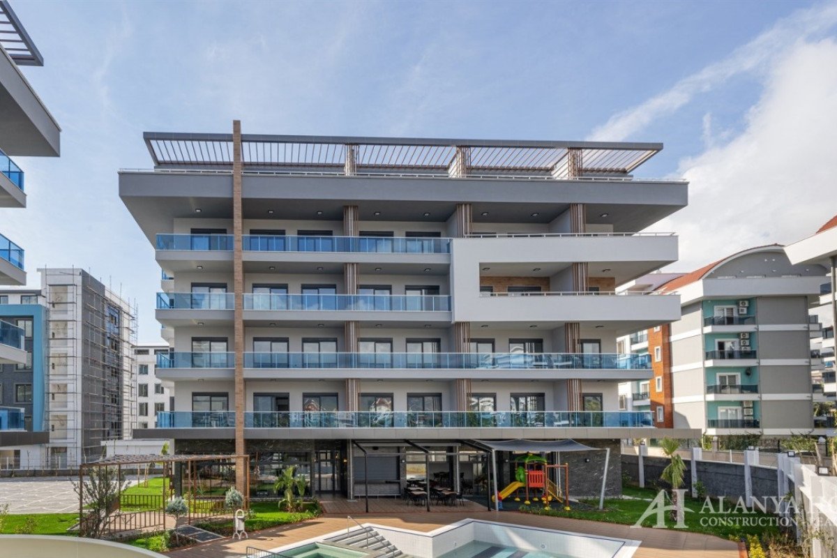 Emerald Reverside Oba Alanya Antalya Turkey purchase sale property of a furnished one-bedroom apartm