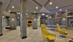 Фото купить продать недорогую квартиру недвижимость в доме жилом комплексе с настольный теннис корт 