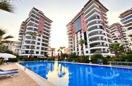 Geräumige 4+1 Wohnung Zum Verkauf In Kaleşehir 1, Cikcilli, Alanya