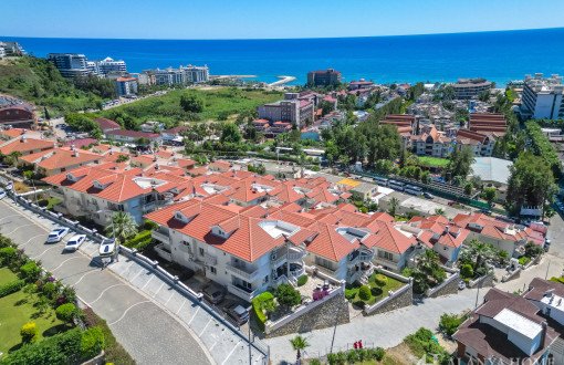 Furnished 3+1 Apartment With Sea View, Suitable For Residence Permit In Uygun Konak Beach Residence
