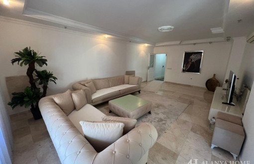 Просторная Квартира 3+1 В Жилом Комплексе «Gunes» С Бассейном В Alanya