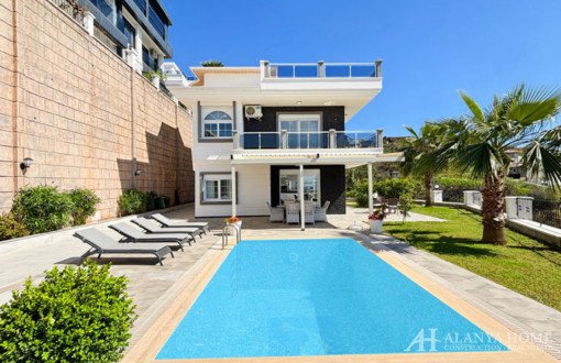 Luxurious Detached Villa In Kargicak, Alanya