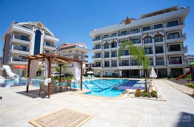 Oba Voyage Garden Vatandaşliga Uygun 4+1 Daire