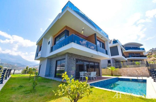 Toprak Villa