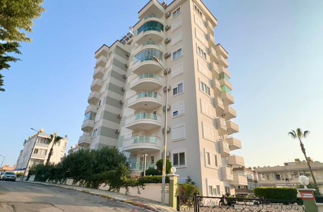 Furnished 2+1 Apartment Near Kleopatra Beach