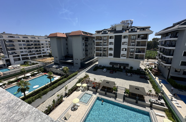 2+1-Wohnung in Orange Vista, Kargıcak, 100 m zum Meer