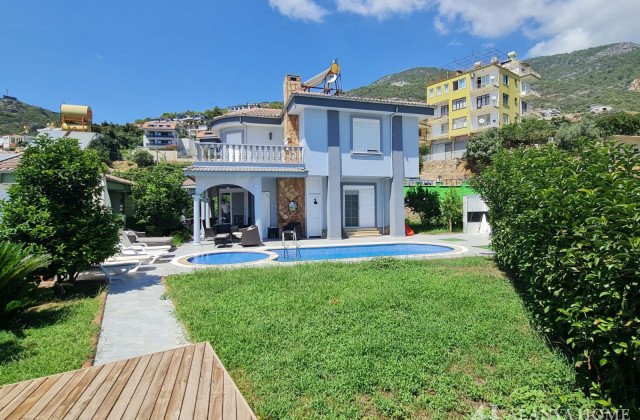 4+1 Villa Furnished With Private Pool, Citizenship Eligible