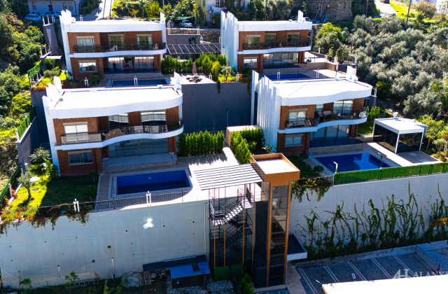 Villa 4 chambres avec piscine à Oba – Forest Village
