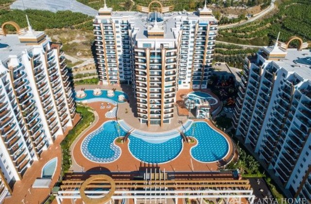 Zu Verkaufen: 2+1 Penthouse mit Meerblick in Azura Park, Block A