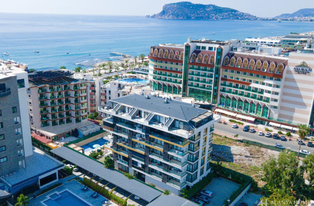 Меблированная квартира 1+1 в Granada, Обагёль