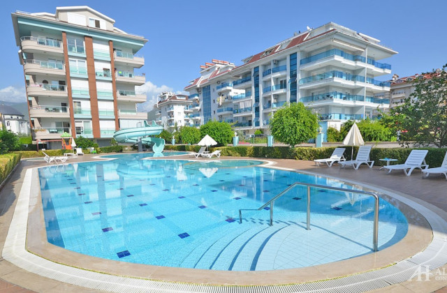 Beachfront 1+1 Apartment in Kestel, Turkuaz Residence