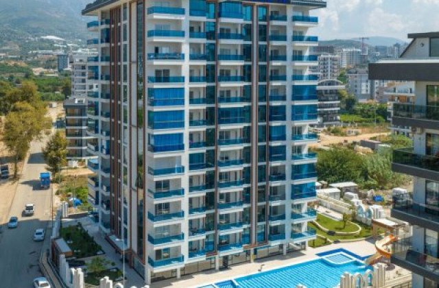 Yekta Blue 4 Complex For Turkish Citizenship Eligible Sea View Near The Beach 4+1 Apartment