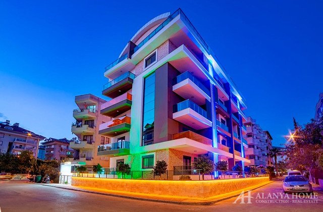 דירה 3+1 מרוהטת חדשה בגולרפינרי, אלניה - 100מ מהים