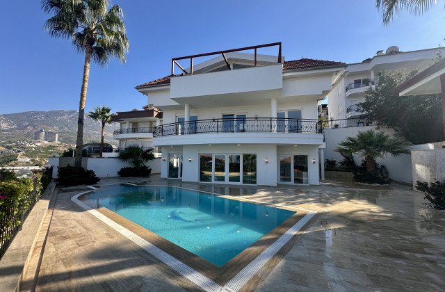 Ocean Palm View 4+2 Villa in Kargicak, Alanya