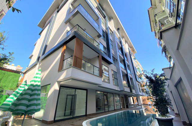 دوبلکس ۳+۱ فروشی در مرکز آلانیا، Demir Home City
