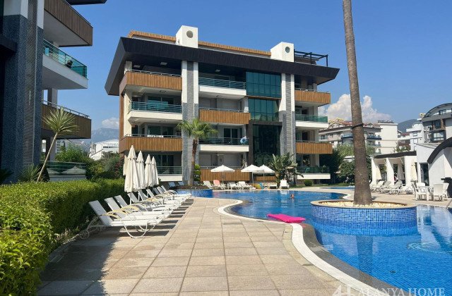Oba Li̇fe Garden