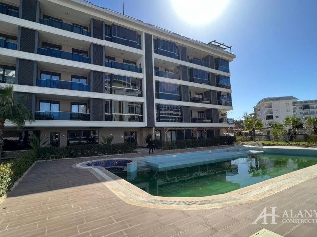 Купить квартиру в Аланьи 2+1 дюплекс с ВНЖ в жилом комплексе Flora Garden Oba Residence