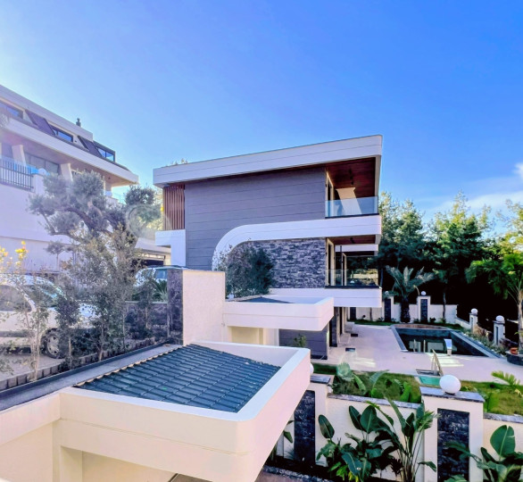 3-Bedroom Furnished Private Villa in Oba, Alanya