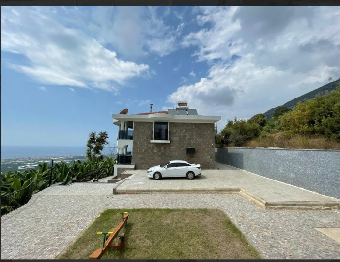 5+2 Sea-View Villa with Pool in Mahmutlar, Alanya