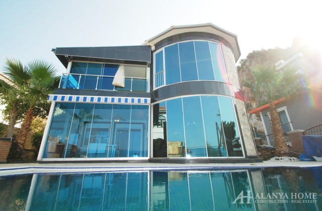 Muhteşem bir villa satın alın, 4+1, 210 m2, Kestel Alanya Türkiye