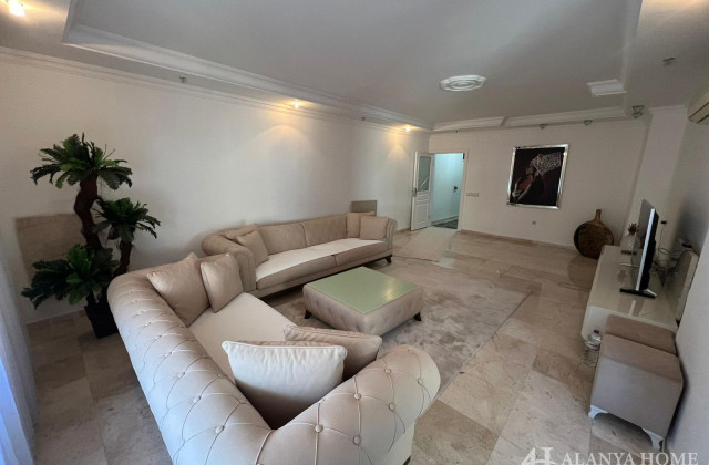 Spacious 3+1 Apartment In ‘Gunes’ Residence With Swimming Pool